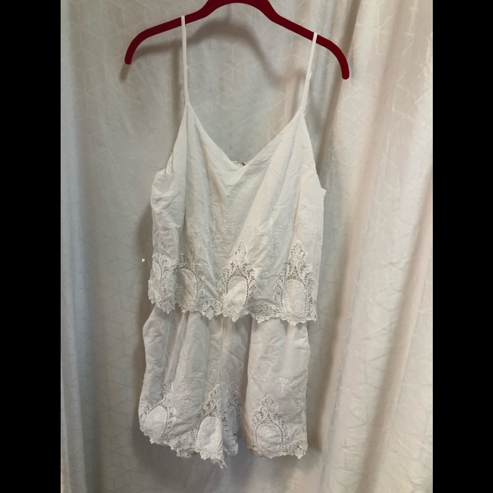 ICE LACE ROMPER SHORTS